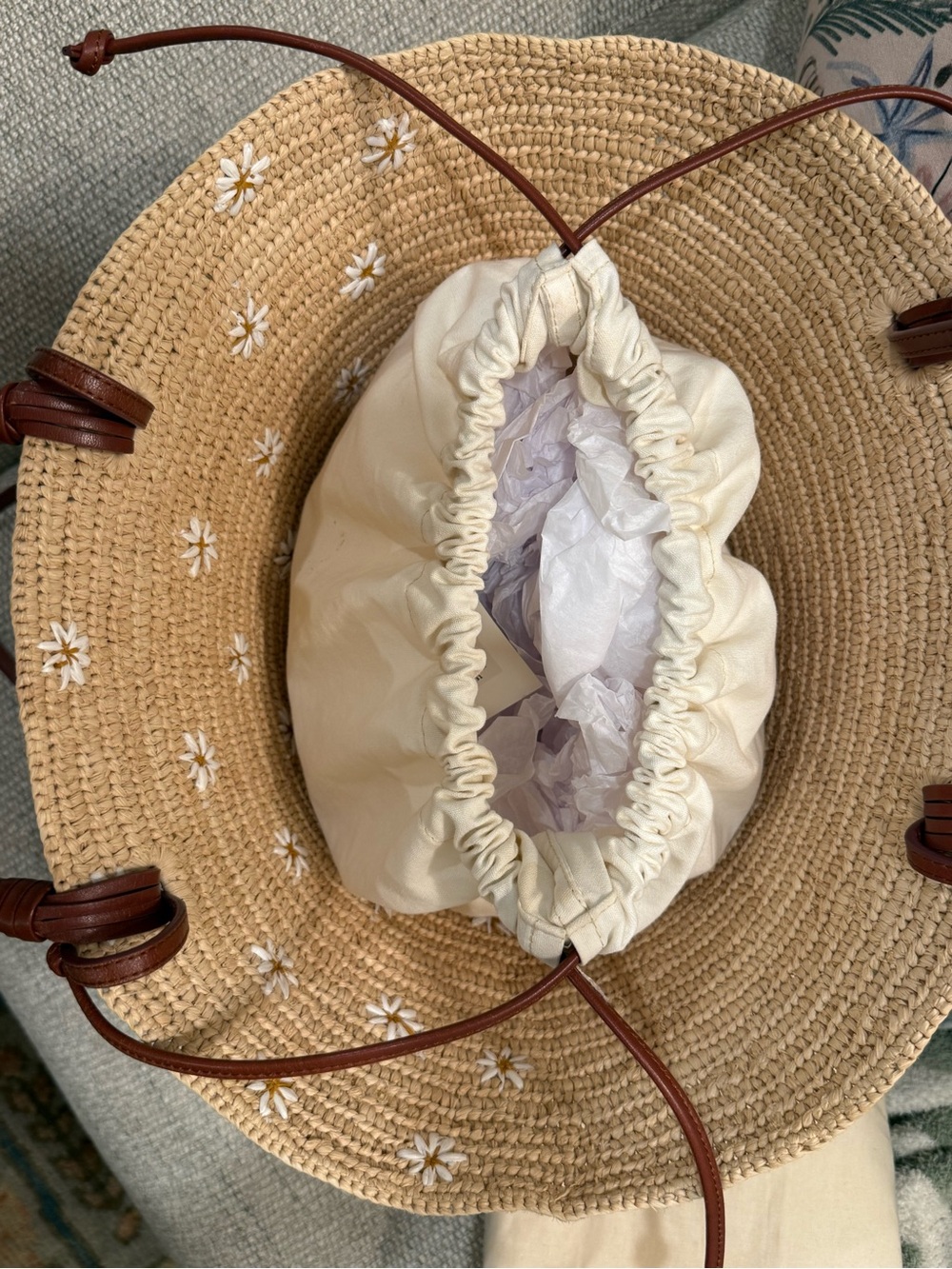 Sezane Justine Basket Bag with Embroidered Flowers - Picture 12 of 16